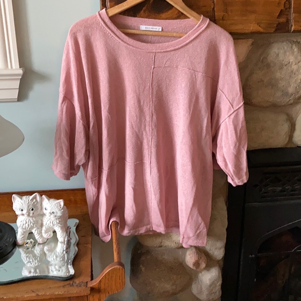 Women’s Ninety Percent hemp top